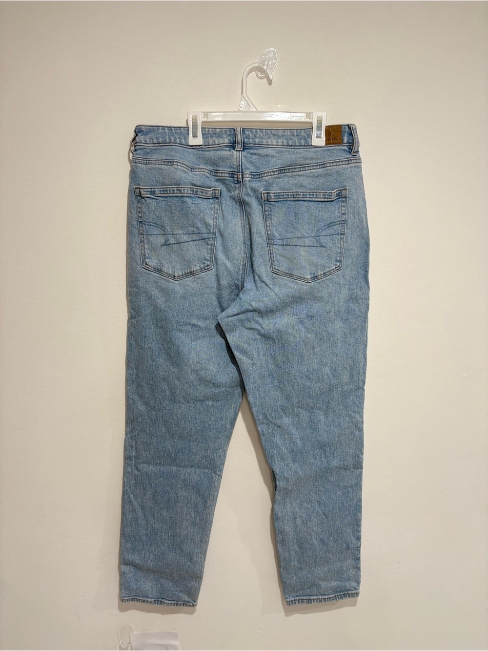 American Eagle Strigid Mom Jeans Blue Breeze Size 12 - Picture 7 of 9